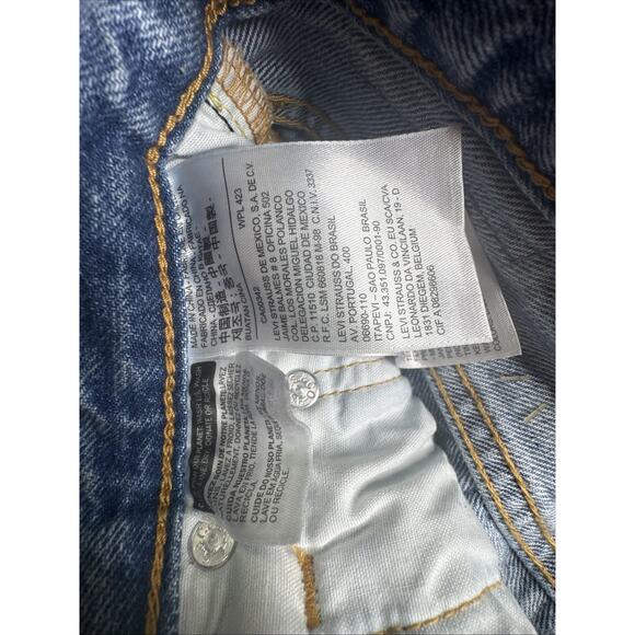 Blue Distressed Cut Off Levi’s 501 Denim Shorts Waist Sz 24 (G18) - Picture 3 of 3